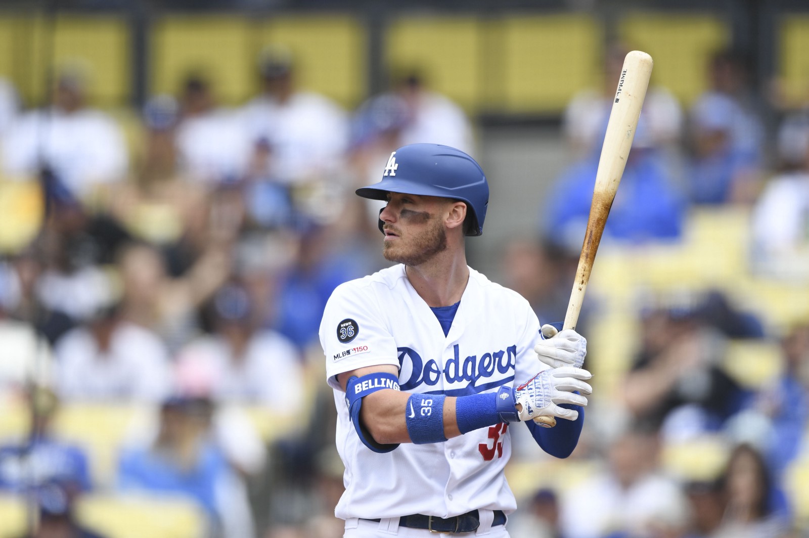 How is Cody Bellinger still batting .400 this late in the season? 